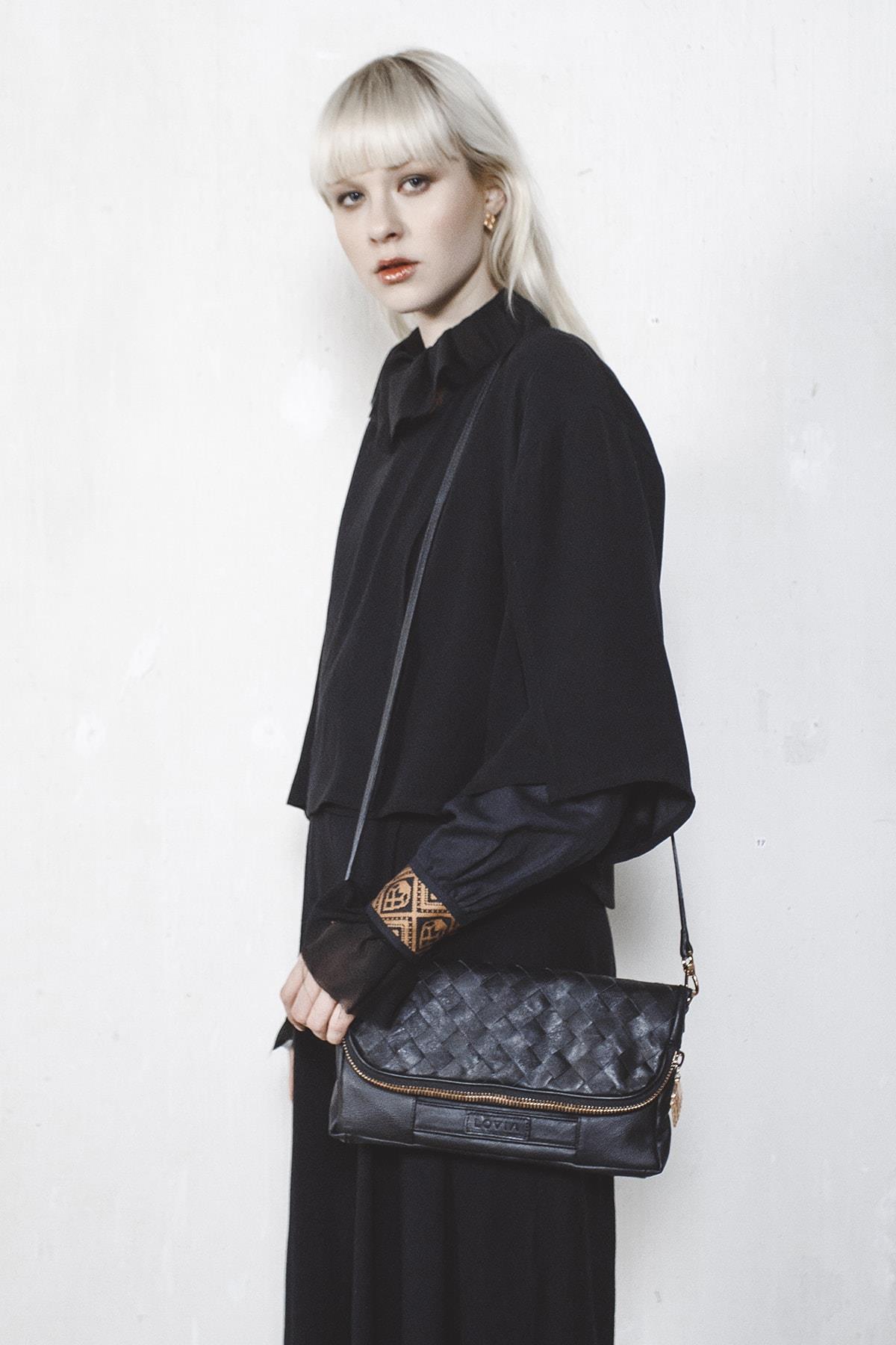 Lovia Aira Mini Crossbody Black  