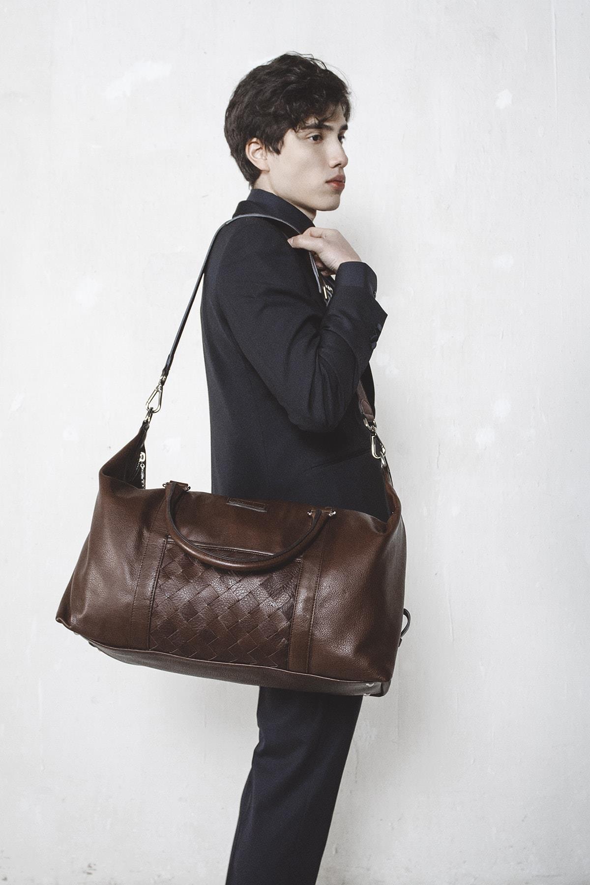 Lovia Karelia Excess Leather Weekender Dark Brown