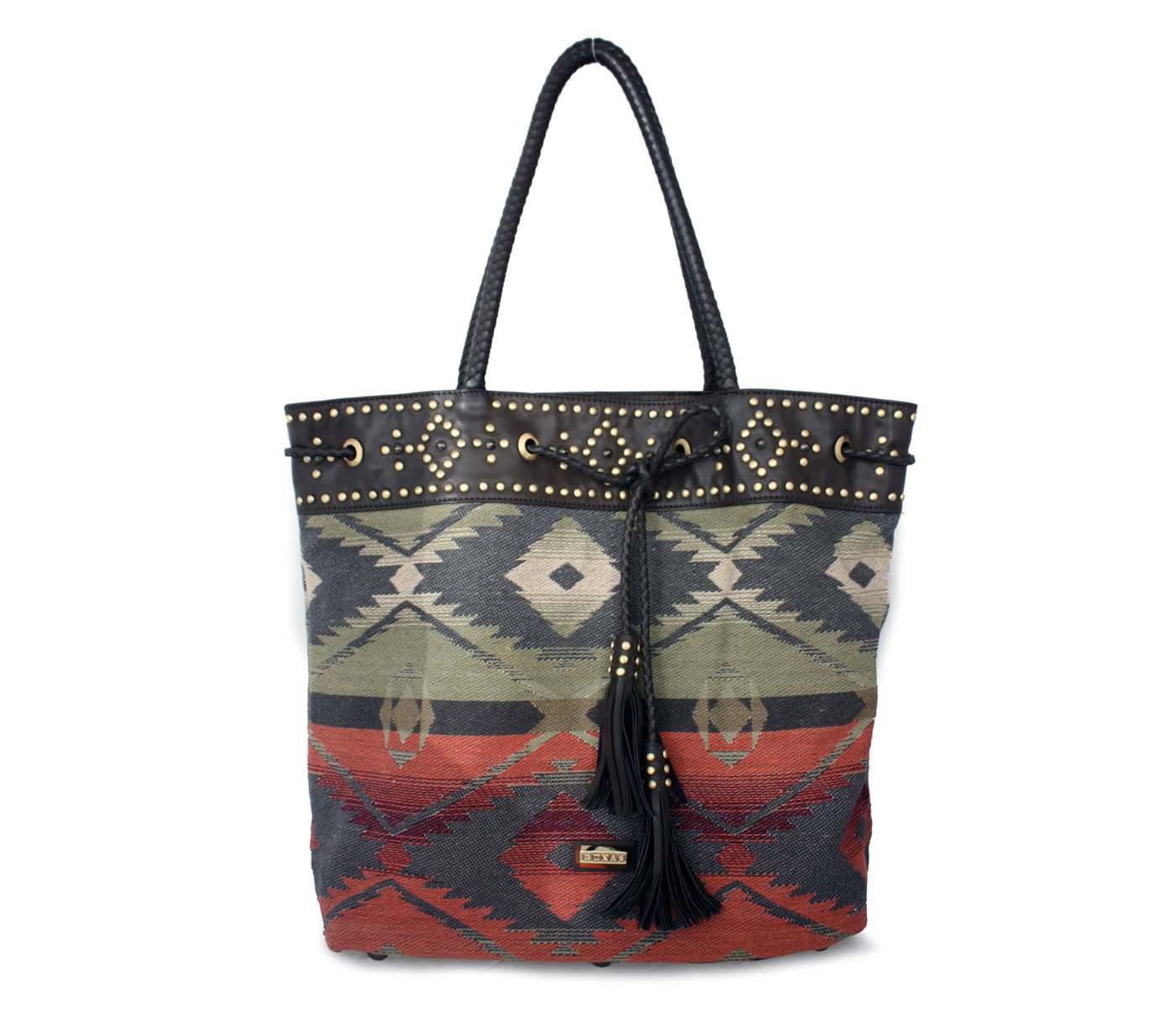 Gunas - Peru Tote Bag