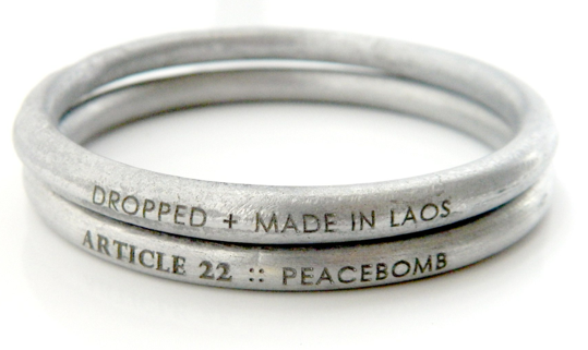 peaceBOMB STORY bangle, EXTERIOR SET