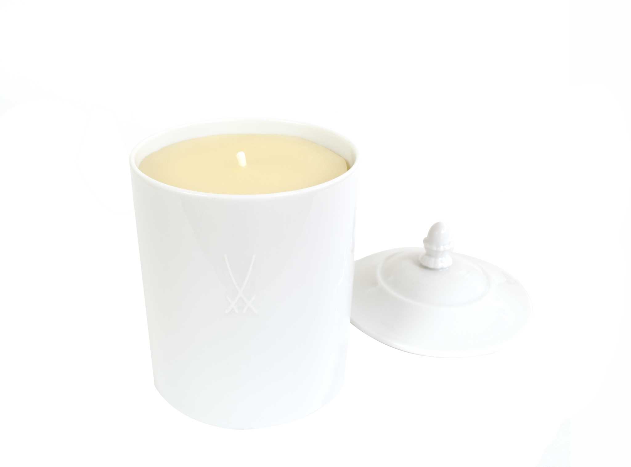 Qualitas - Meissen Shape "Berlin" with Lid Candle